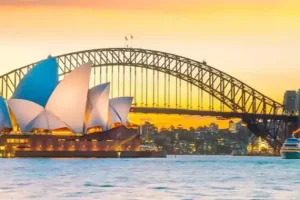 Holidays-website-top-banner-Aust Holidays-website-top-banner-Aust